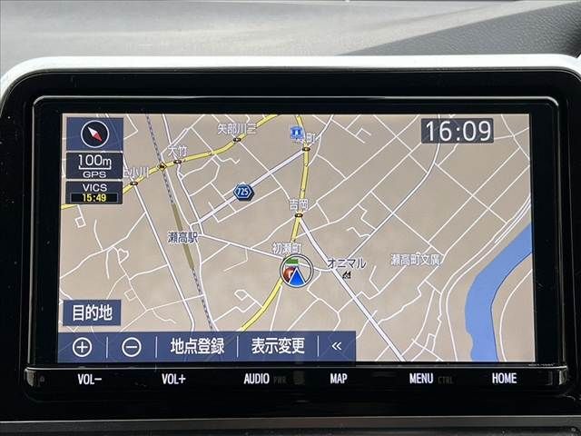 TOYOTA SIENTA HYBRID 2019