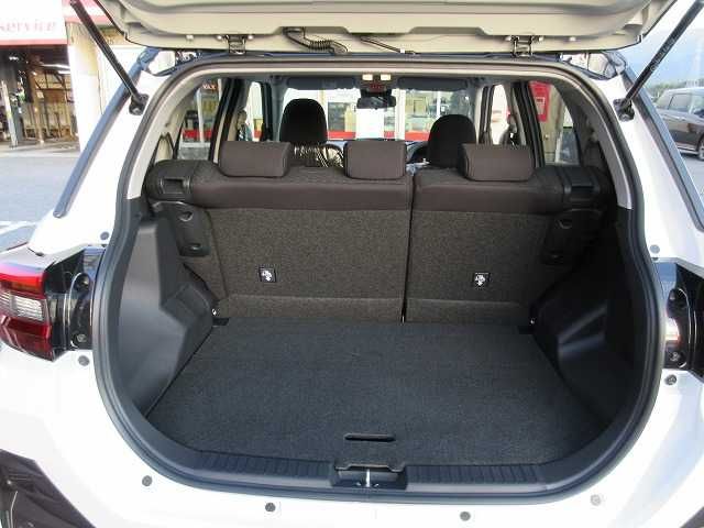 TOYOTA RAIZE HYBRID 2025