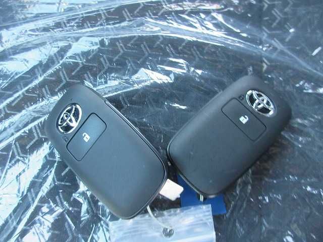 TOYOTA RAIZE HYBRID 2025