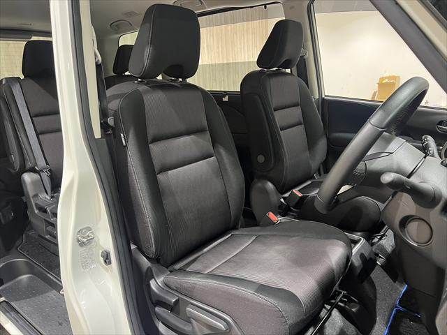 NISSAN SERENA  WG 2018