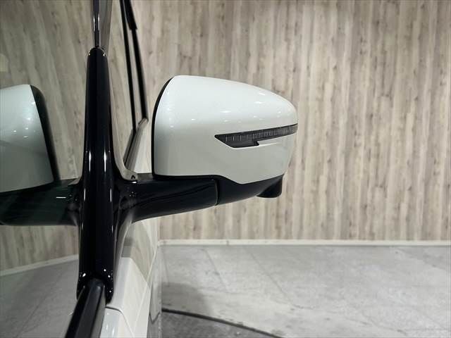 NISSAN SERENA  WG 2018