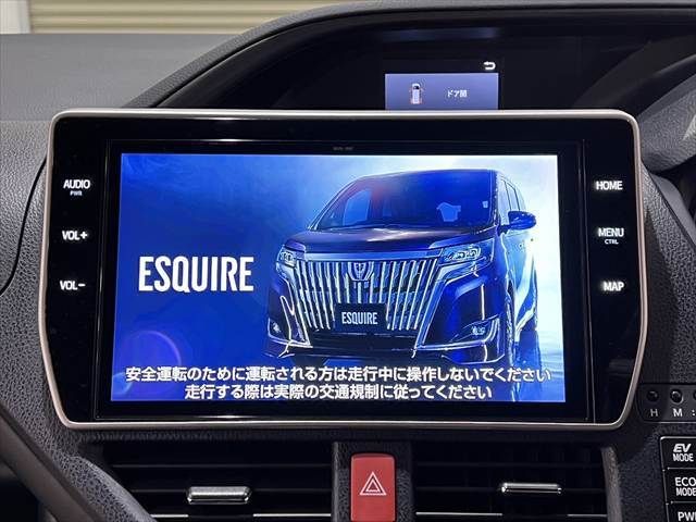 TOYOTA ESQUIRE HYBRID 2019