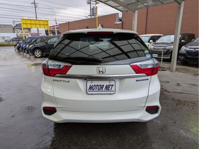 HONDA SHUTTLE HYBRID 2015