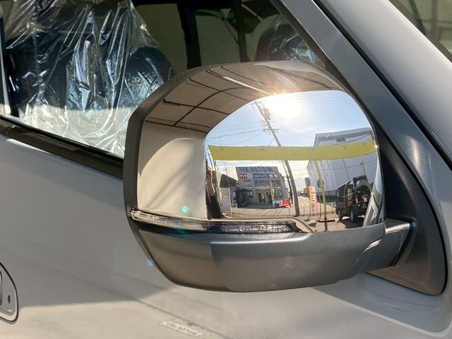 NISSAN CARAVAN van 2WD 2025