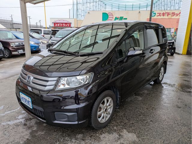 HONDA FREED Spike 2012