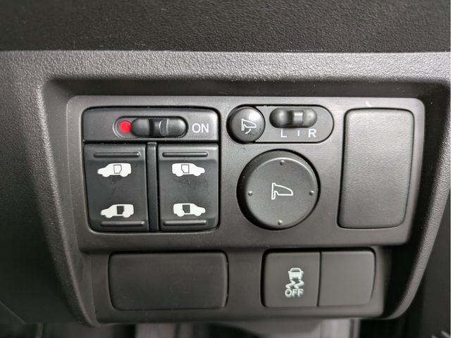 HONDA FREED Spike 2012