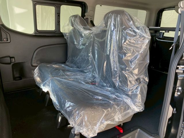 NISSAN CARAVAN van 2WD 2025