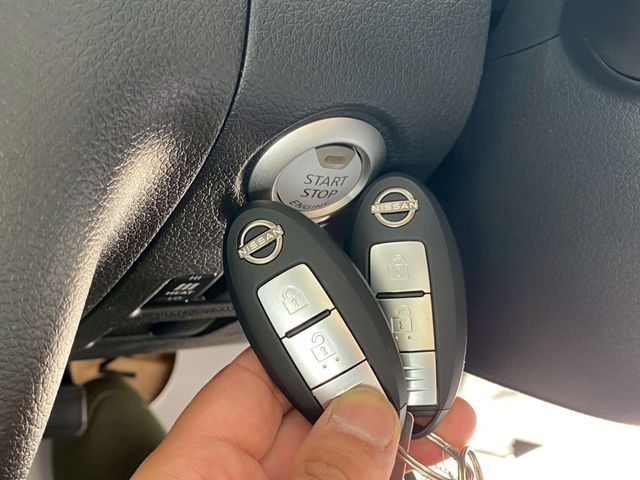 NISSAN CARAVAN van 2WD 2025