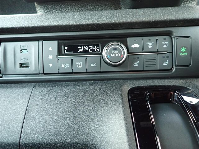 HONDA N BOX CUSTOM 2025