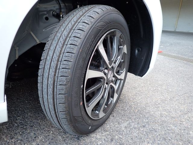 HONDA N BOX CUSTOM 2025