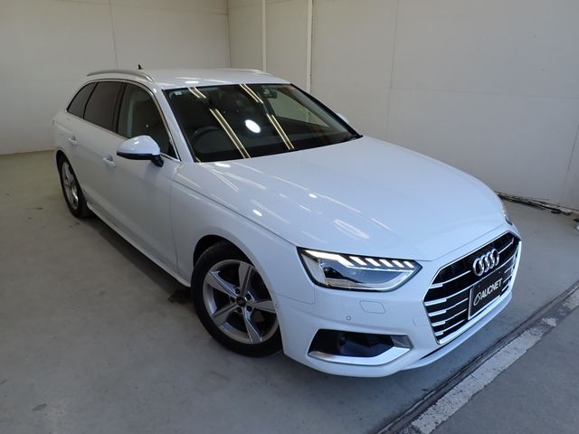 AUDI AUDI A4 AVANT 2023