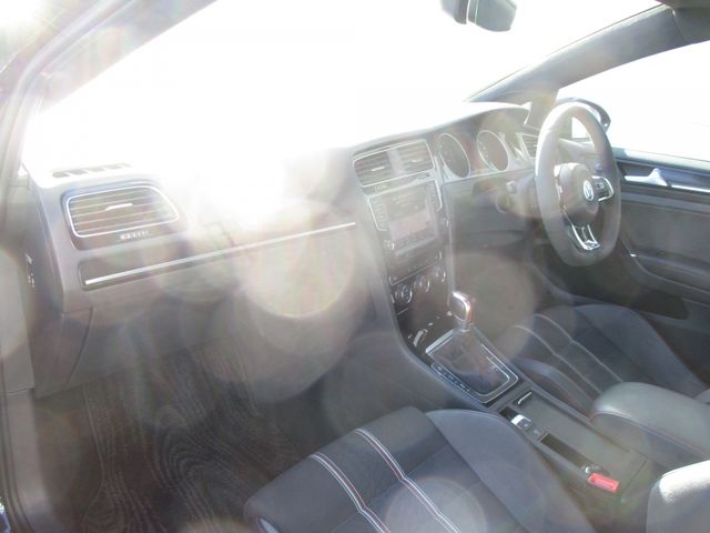 VOLKSWAGEN VOLKSWAGEN GOLF GTI 2016