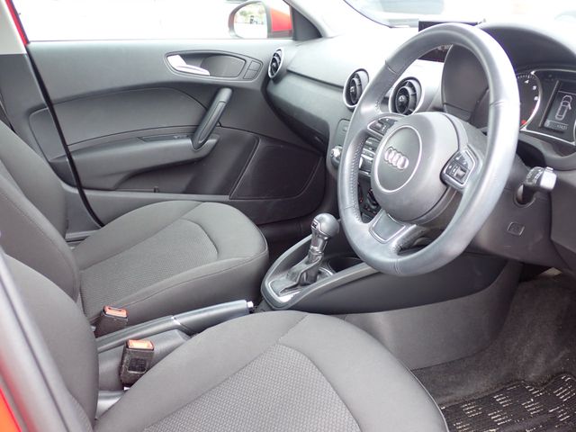 AUDI AUDI A1 SPORTBACK 2016