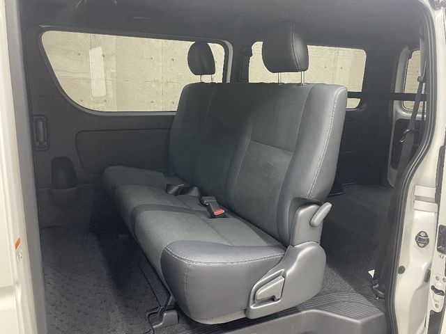 TOYOTA HIACE van 2WD 2025