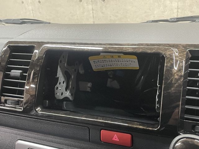 TOYOTA HIACE van 2WD 2025