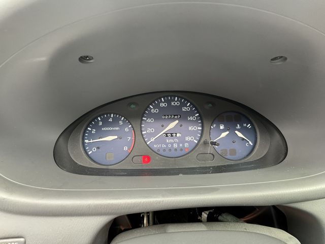 NISSAN MARCH open 1999