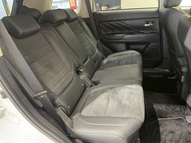 MITSUBISHI OUTLANDER PHEV 2017