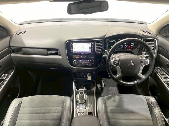 MITSUBISHI OUTLANDER PHEV 2017