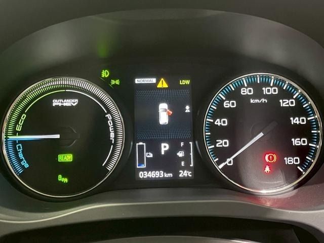 MITSUBISHI OUTLANDER PHEV 2017