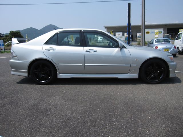 TOYOTA ALTEZZA 2002