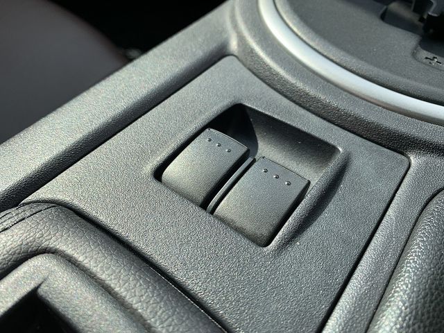 MITSUOKA Himiko 2011