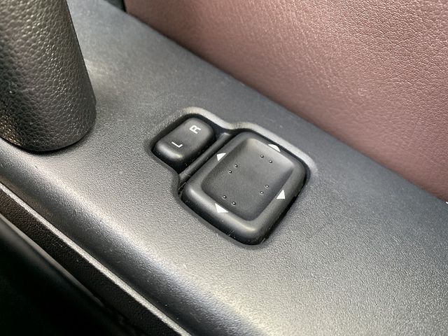 MITSUOKA Himiko 2011