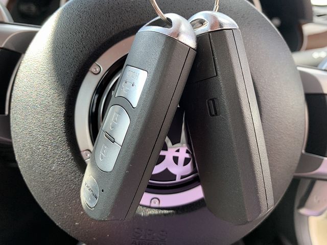 MITSUOKA Himiko 2011