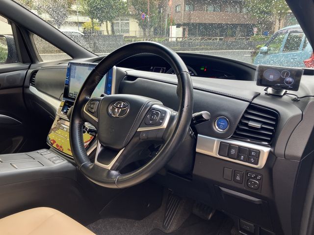 TOYOTA ESTIMA HYBRID 4WD 2017