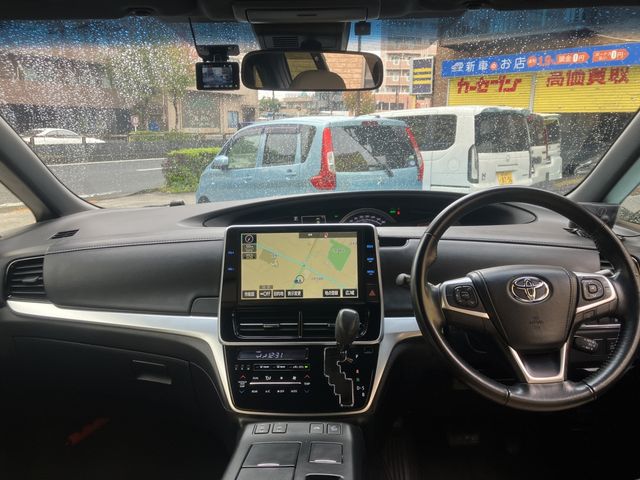 TOYOTA ESTIMA HYBRID 4WD 2017