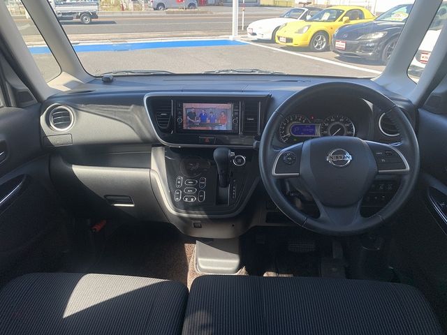 NISSAN DAYZ ROOX 2018