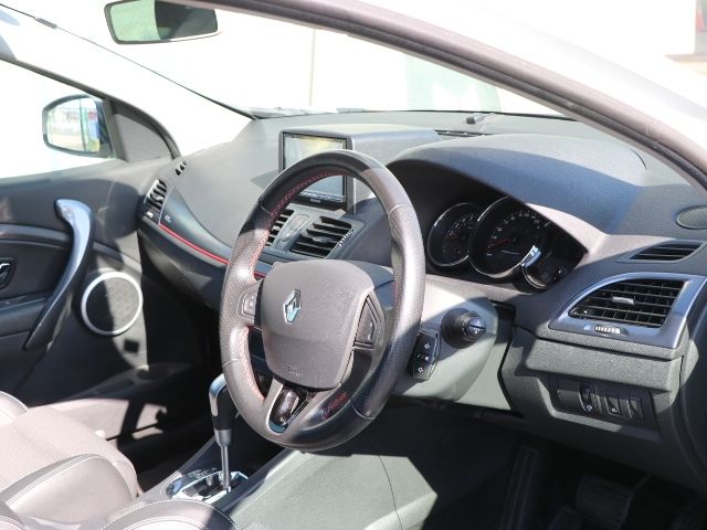 RENAULT RENAULT MEGANE ESTATE 2012