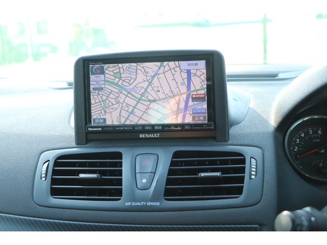 RENAULT RENAULT MEGANE ESTATE 2012