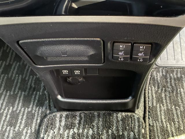 TOYOTA ESQUIRE HYBRID 2019