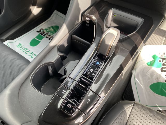 TOYOTA CROWN SPORT 2023