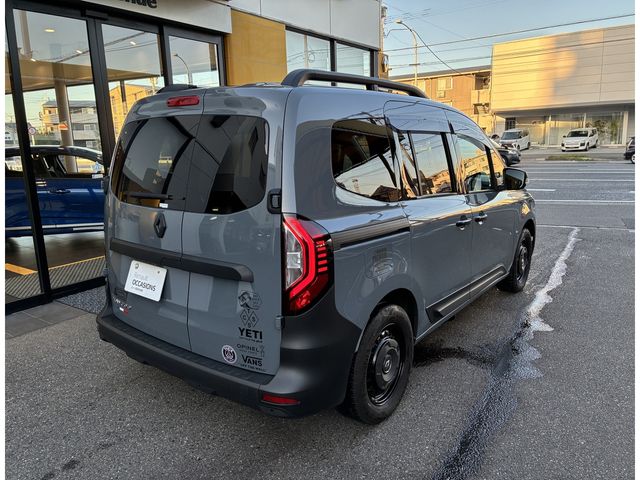 RENAULT RENAULT KANGOO 2023