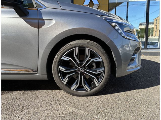 RENAULT RENAULT LUTECIA 2024