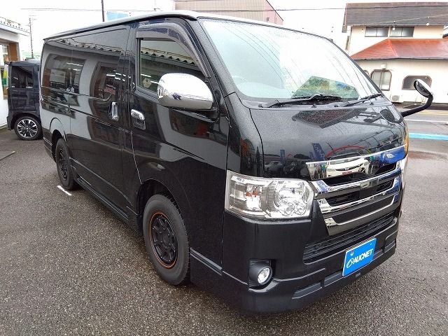 TOYOTA HIACE van 2WD 2019