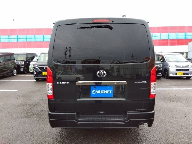 TOYOTA HIACE van 2WD 2019
