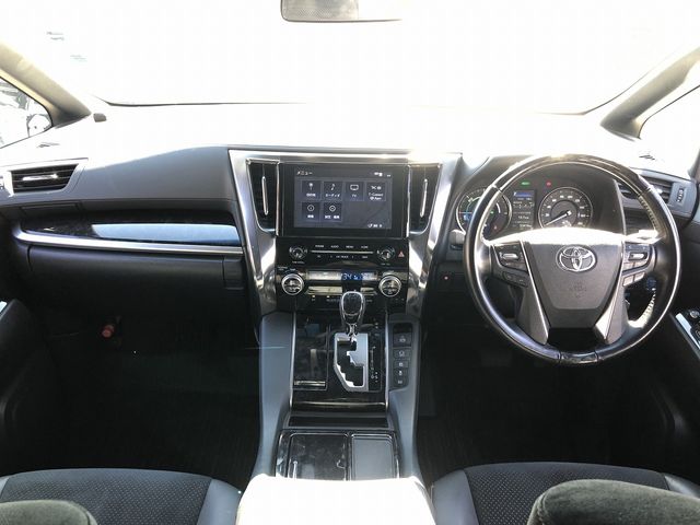 TOYOTA ALPHARD hybrid 4WD 2020