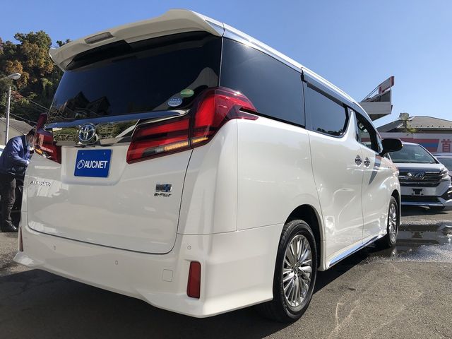 TOYOTA ALPHARD hybrid 4WD 2020