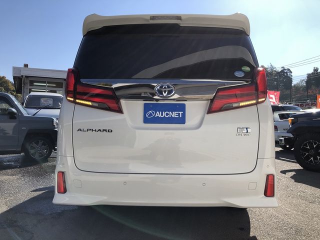 TOYOTA ALPHARD hybrid 4WD 2020