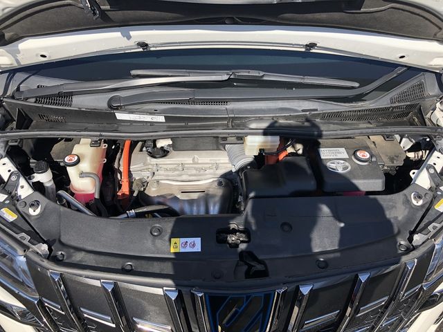 TOYOTA ALPHARD hybrid 4WD 2020