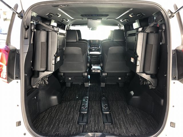 TOYOTA ALPHARD hybrid 4WD 2020