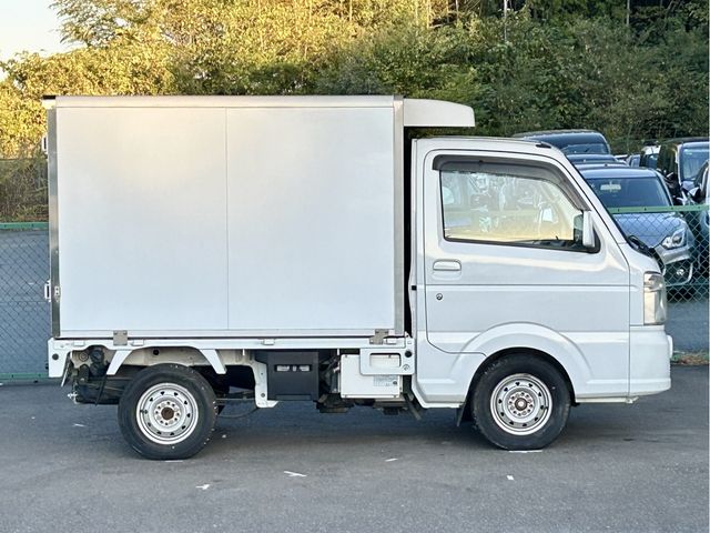 MITSUBISHI MINICAB truck 2015