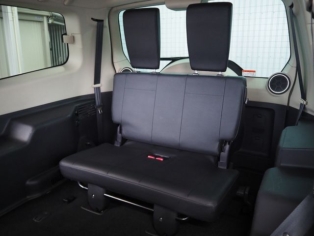 MITSUBISHI PAJERO wagon 2014