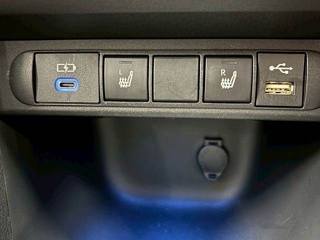 TOYOTA YARIS CROSS 2023