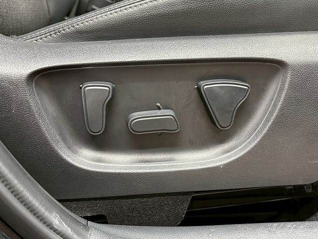 TOYOTA YARIS CROSS 2023