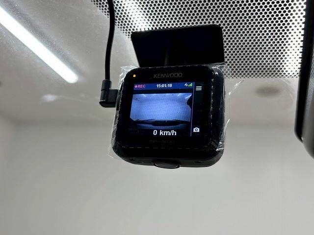 TOYOTA YARIS CROSS 2023