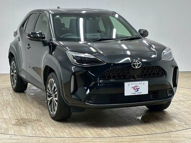 TOYOTA YARIS CROSS 2023