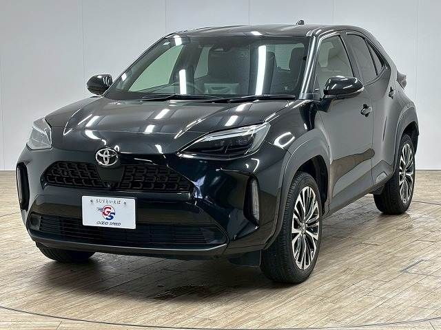 TOYOTA YARIS CROSS 2023